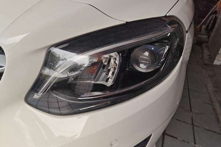 Used Mercedes-Benz B-Class 2019 B 200 Fashion Model
