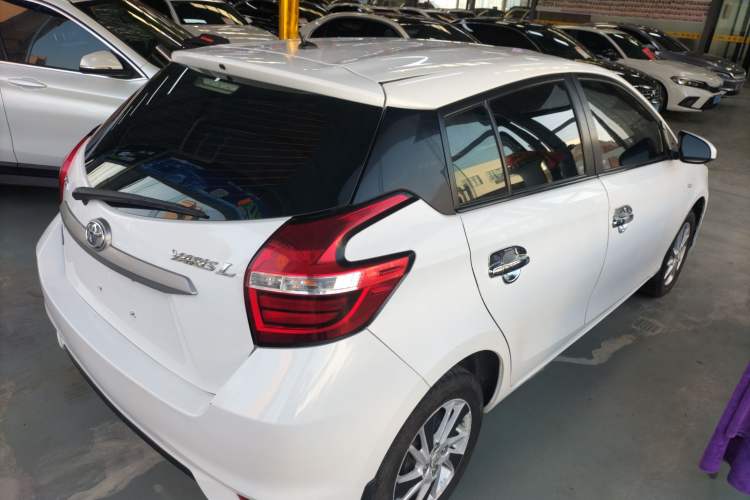 Used Toyota YARiS L 2016 Revised 1.5E CVT Charming Edition