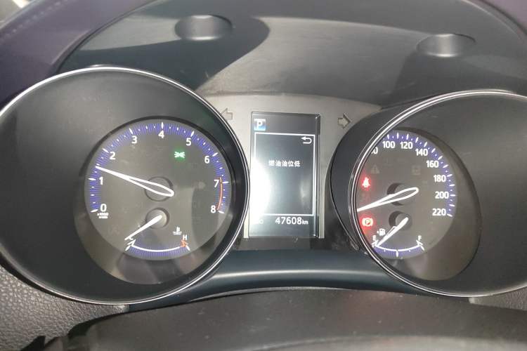 Used Toyota IZOA 2020 2.0L Yichi Version
