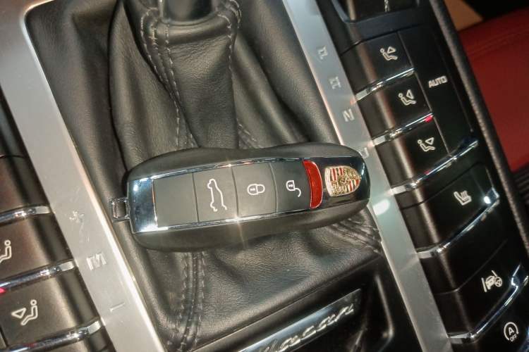 Used Porsche Macan 2021 Macan 2.0T
