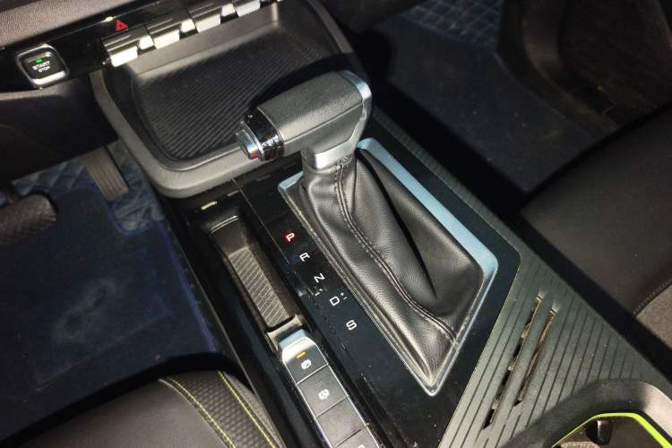 Used Baojun RM-5 2019 1.5T CVT Elite Version with 24-Hour Online Service 5 Seats
