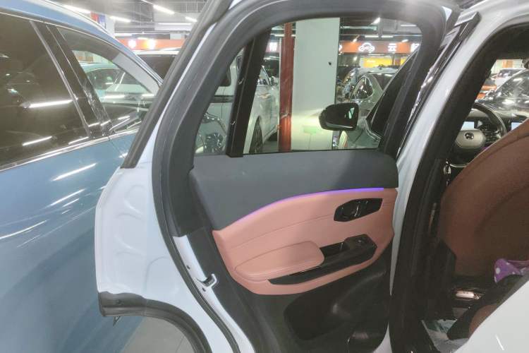 Used Nio EC6 2020 605 km Sport Edition
