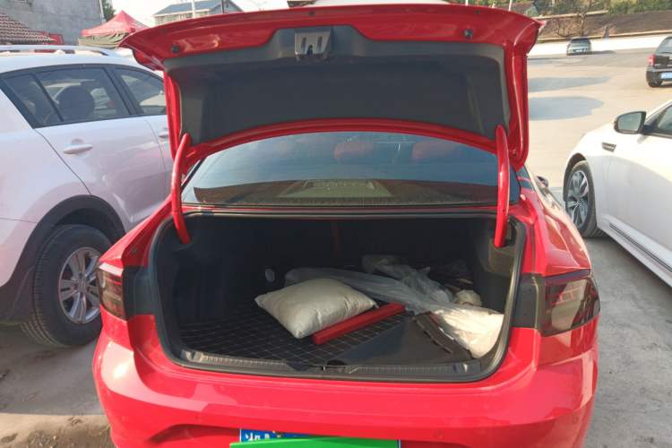 Used Volkswagen Lamando 2021 230TSI DSG Fashion Edition
