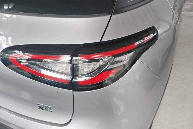 Used  Geome 2025 310km Youth Edition
