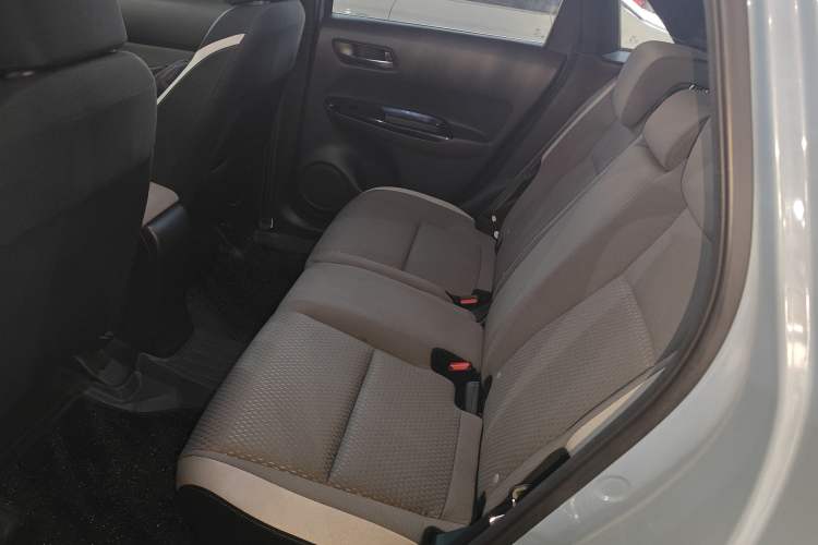 Used Honda LIFE 2021 1.5L CVT CRO-SS Fun Edition