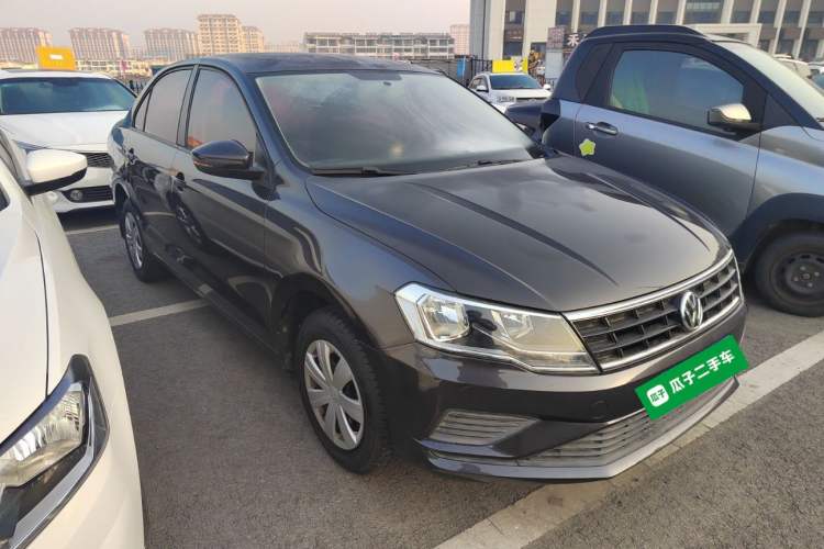 Used Volkswagen Jetta 2017 1.5L Automatic Fashion Model