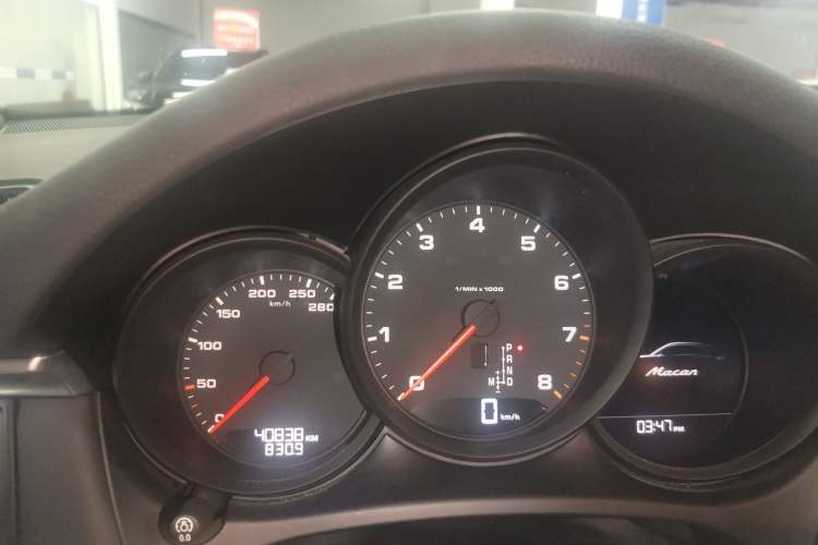 Used Porsche Macan 2018 Macan 2.0T