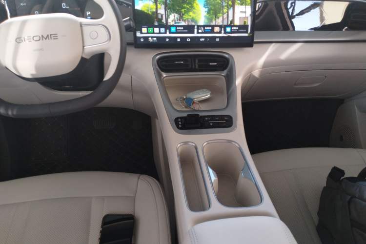 Used  Geome 2025 310km Dream Edition
