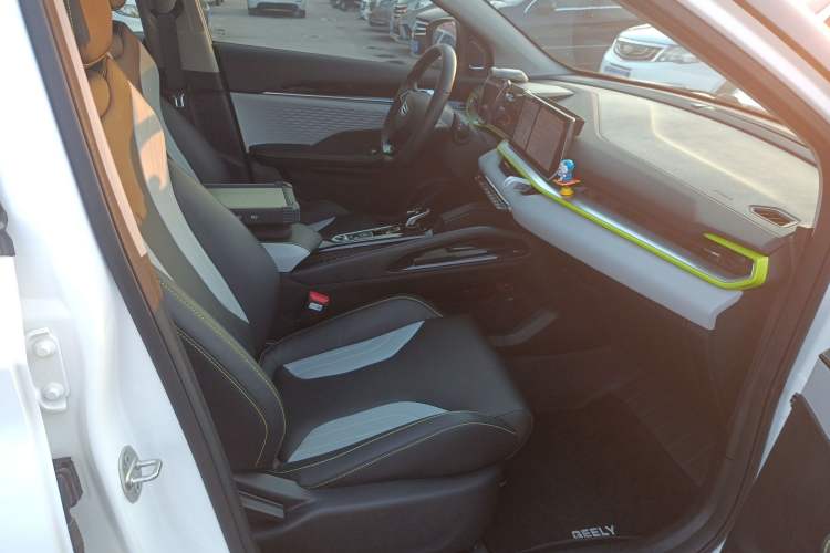 Used Geely Auto Coolray 2022 Bin Yue COOL 1.5TD DCT Hot Engine Edition