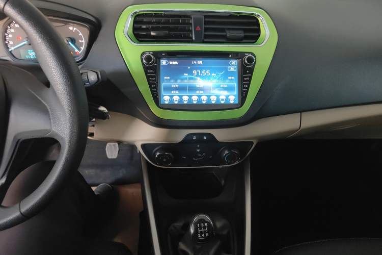 Used Ford Escort 2015 1.5L Manual Comfort Model