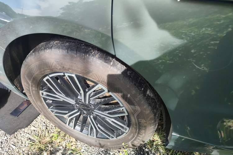 Used Zeekr 001 2025 WE Edition 100 kWh Rear-Wheel Drive
