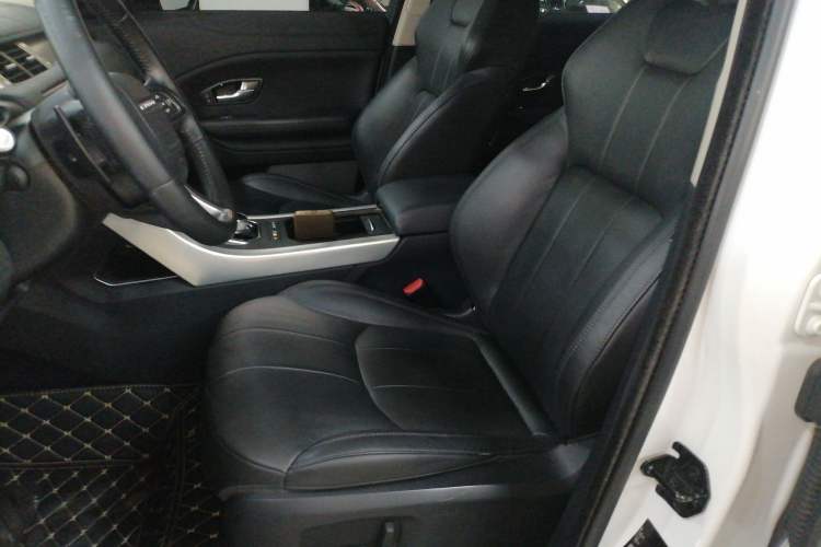 Used Land Rover Range Rover Evoque 2016 2.0T PURE Style Edition
