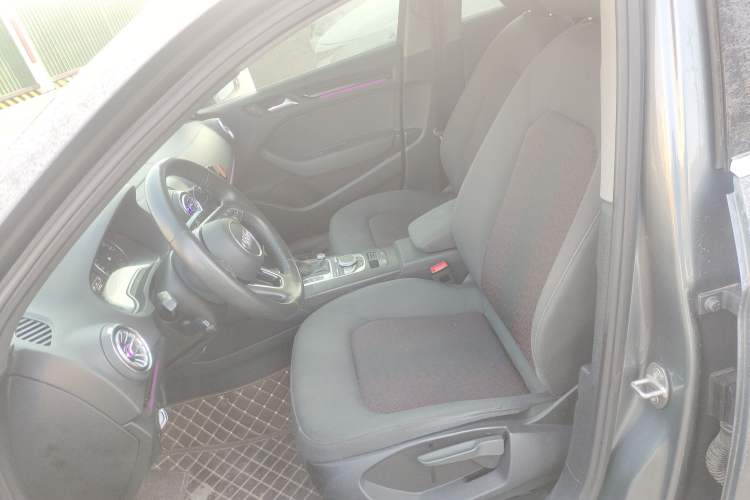 Used Audi A3 2020 Restyled Limousine 35 TFSI Ambition Version China VI
