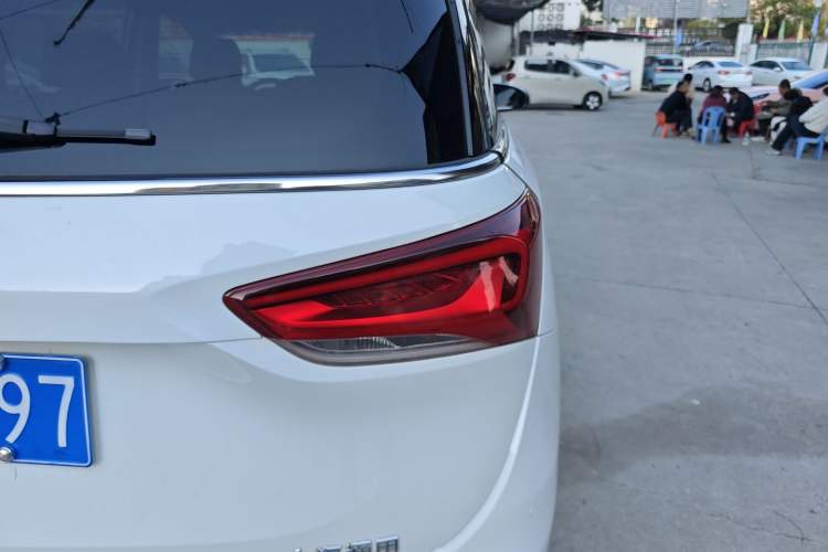 Used Buick GL6 2019 18T 6-Seater Connected Luxury Version China VI Standard
