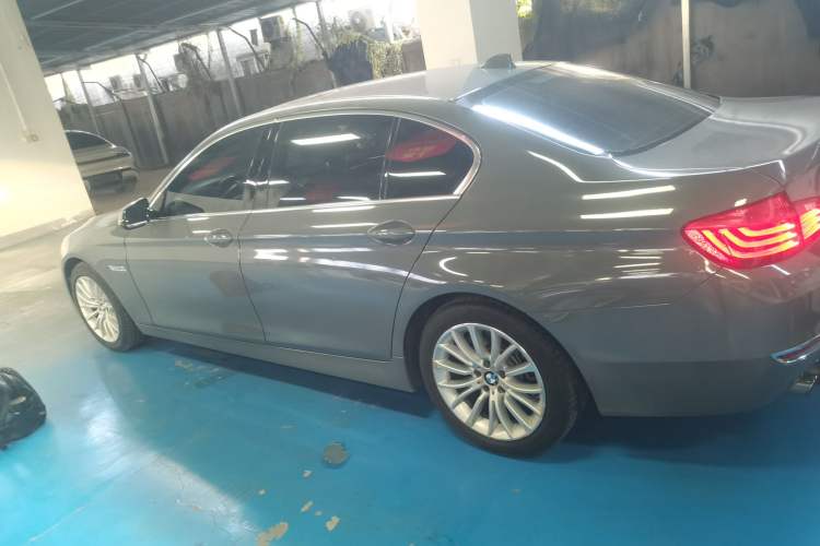 Used BMW 5 Series 2014 525Li Luxury Design Package

