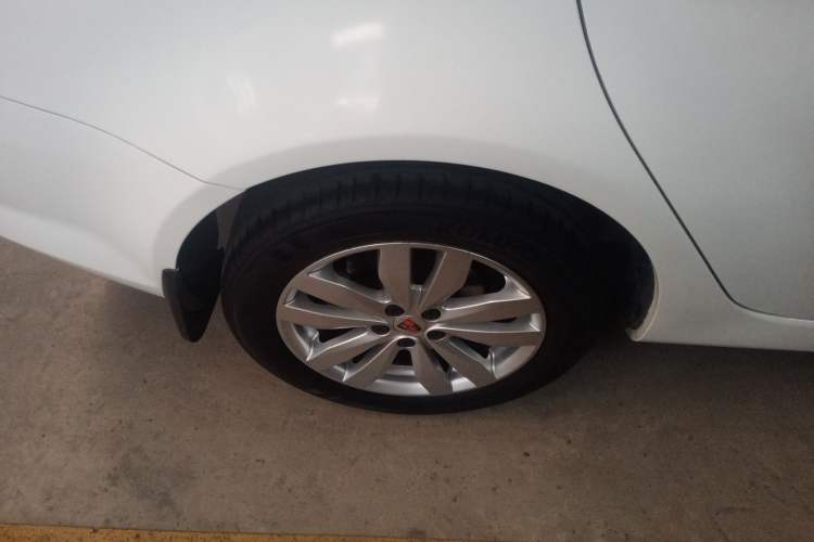 Used Roewe 350 2014 1.5L Automatic Xunda Edition
