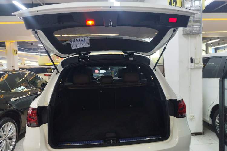 Used Mercedes-Benz GLC 2022 Second Facelift GLC 260 L 4MATIC Dynamic Edition
