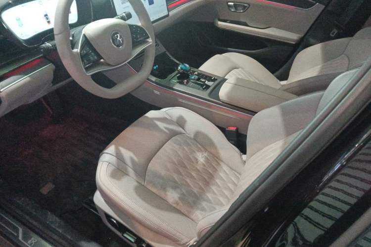 Used BYD Han 2025 DM-i 125KM LiDAR-Powered Intelligent Driving Model
