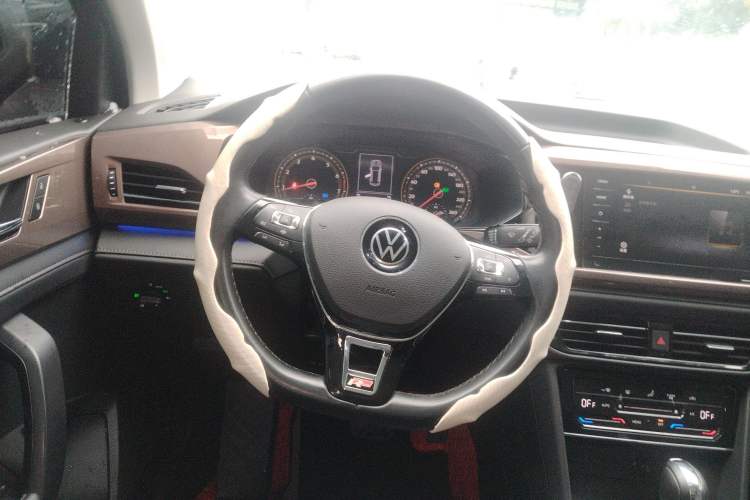 Used Volkswagen Tharu 2021 280TSI Two-Wheel Drive Comfort Edition