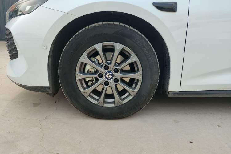 Used BYD Qin L 2025 DM-i Smart Drive 80KM Leading Model