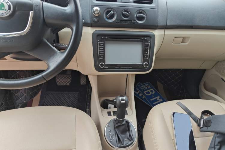 Used Skoda Fabia 2012 1.4L Automatic Crystal Edition