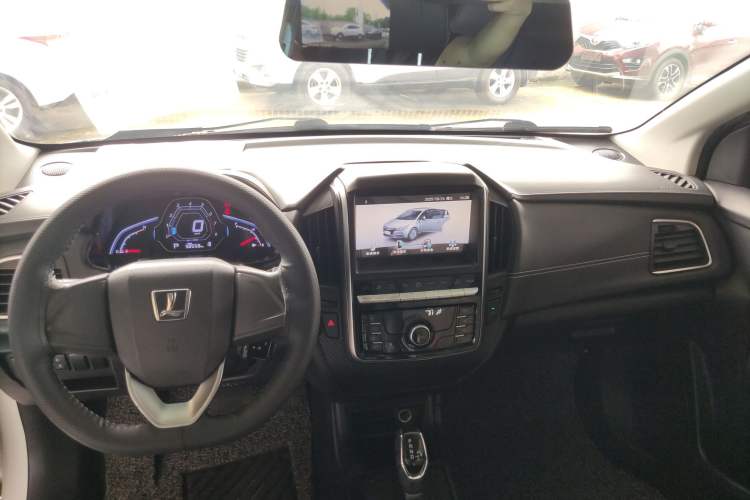 Used Luxgen S3 2016 1.6L CVT Smart Enjoyment Model