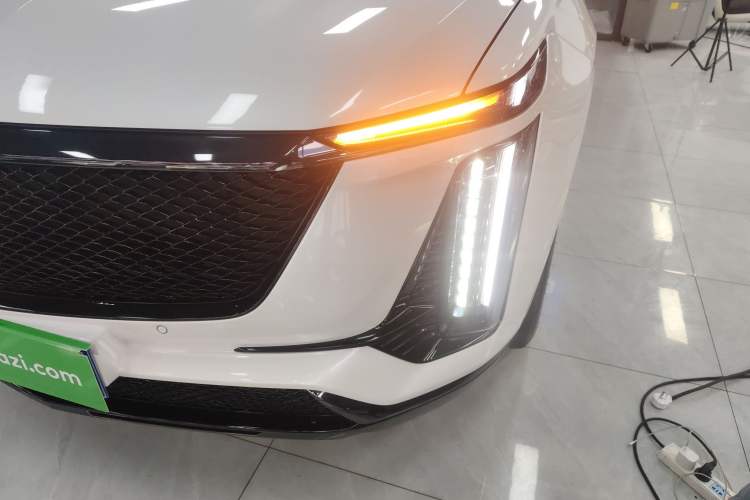 Used Cadillac XT5 2025 2.0T Prestige Version