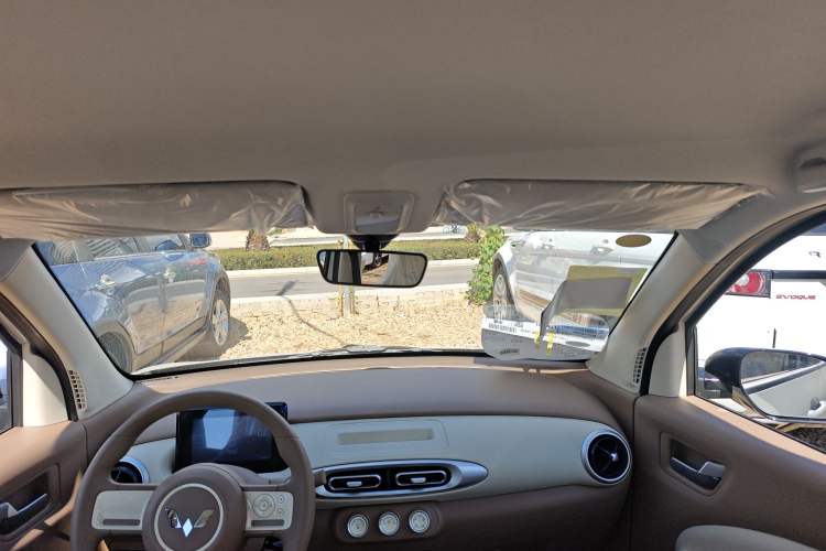 Used Wuling Hongguang MINIEV 2025 Four-Door Version Advanced Edition
