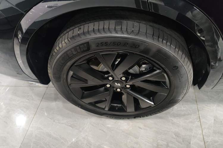 Used Li Auto L7 2023 Air model
