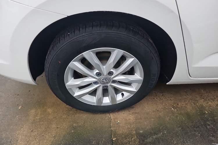 Used Volkswagen Touran 2018 Volkswagen Touran L 280TSI DSG Comfort Edition 7 Seats China V Emission Standard
