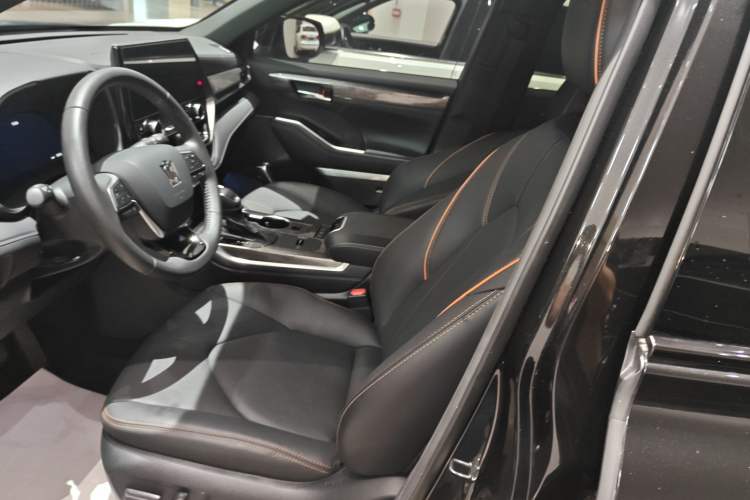 Used Toyota Crown Land Cruiser 2024 2.5L HEV Four-Wheel Drive Premium Edition