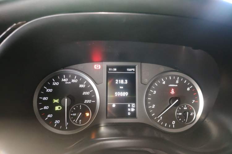 Used Mercedes-Benz Vito 2020 2.0T Elite Version 7 Seats