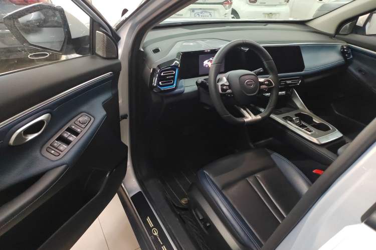 Used GAC Trumpchi GS3 2023 Shadow Speed 270T Dynamic Intelligence Edition
