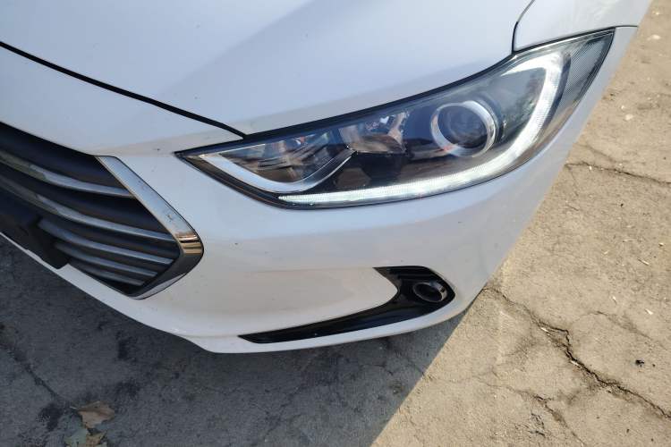 Used Hyundai Elantra 2016 1.6L Automatic ZhiXuan – Elite Version