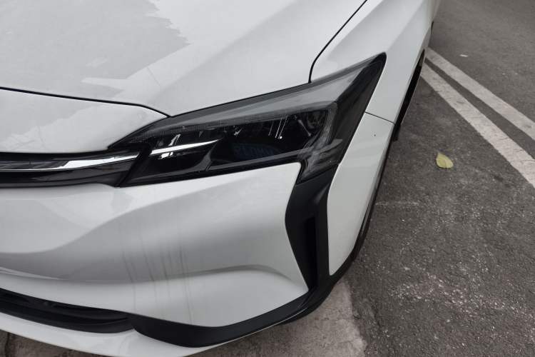 Used Buick Velite 6 2023 430km Range Commuter Version