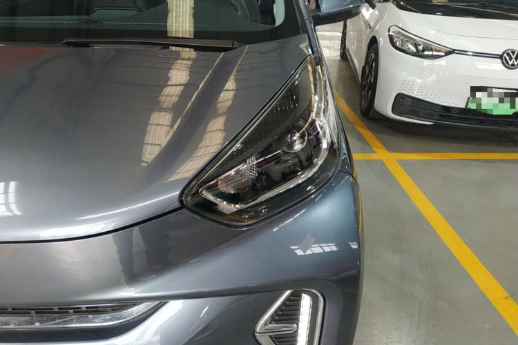 Used Chery Little Ant 2022 Sweet Pink Edition Half-Sugar Version Lithium Iron Phosphate 29.2 kWh 30 kW 301 km