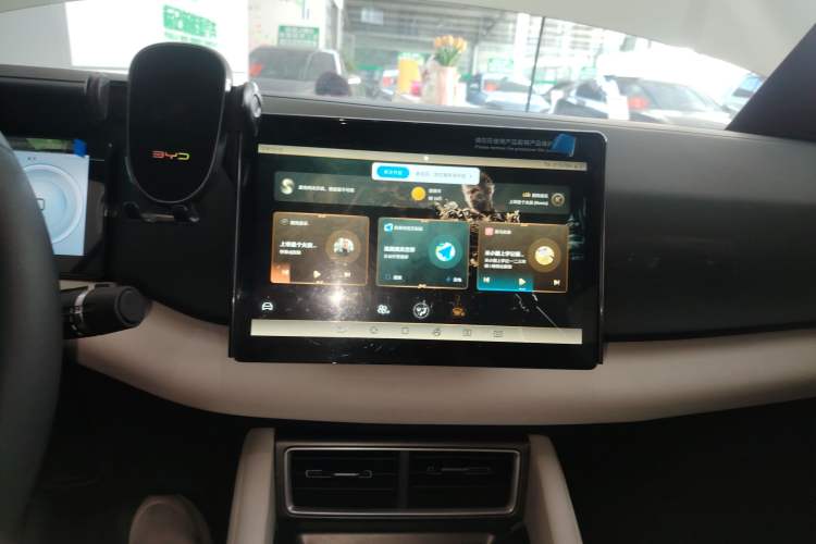 Used BYD Yuan UP 2024 401 km Active Version
