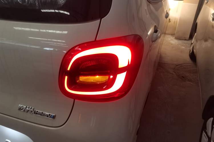 Used Wuling Hongguang MINIEV 2025 Four-Door Version Advanced Edition
