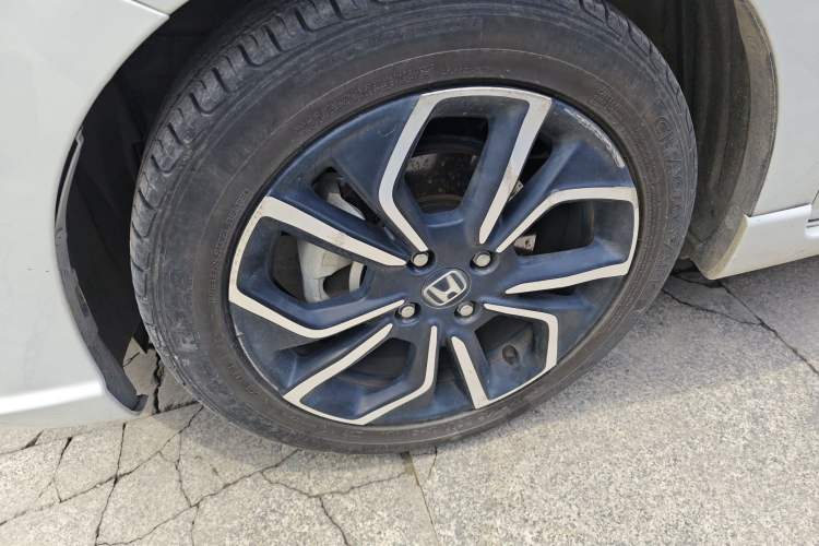 Used Honda LIFE 2021 1.5L CVT SPORT Heartbeat Edition
