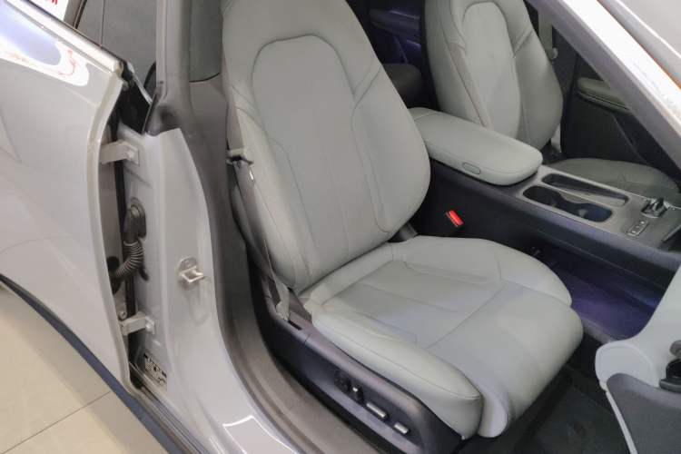 Used Nio ET5T 2023 75 kWh Touring
