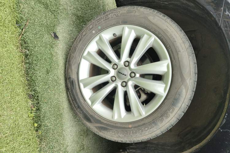 Used Haval H2 2014 1.5T Manual Two-Wheel Drive Elite Edition
