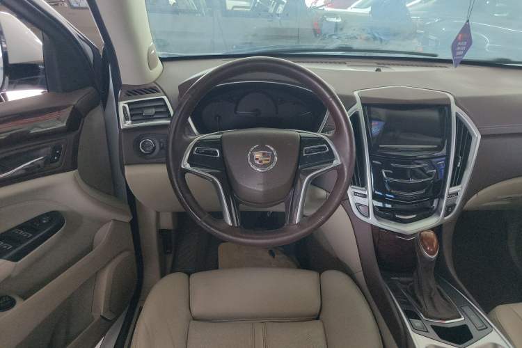 Used Cadillac SRX 2015 3.0L Elite Model