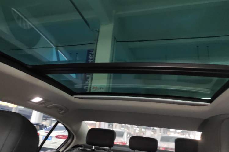 Used Volkswagen Magotan 2019 330TSI DSG Luxury Version China VI Standard