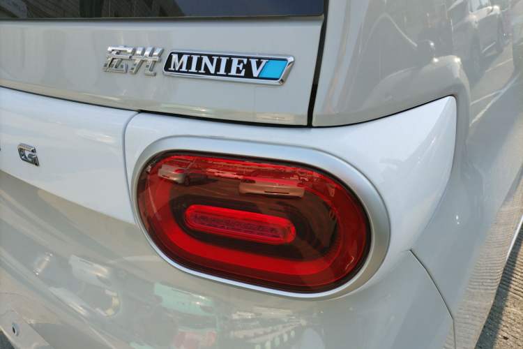 Used Wuling Hongguang MINIEV 2024 3rd Generation 215km Youth Edition