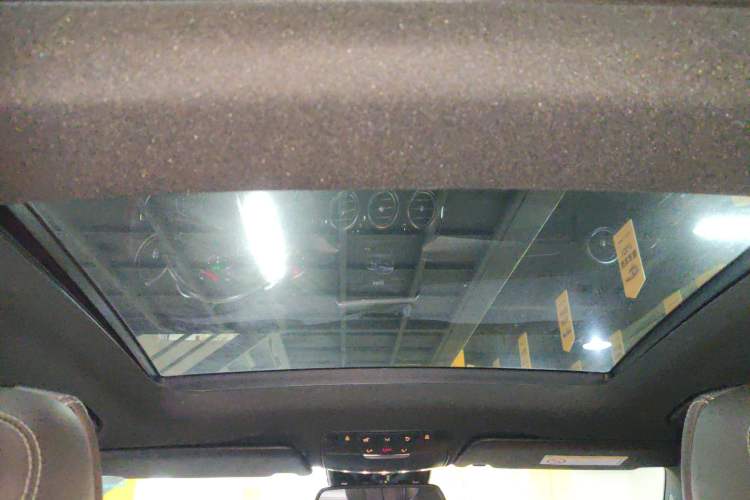 Used Mercedes-Benz GLC 2018 GLC 260 4MATIC Luxury Model
