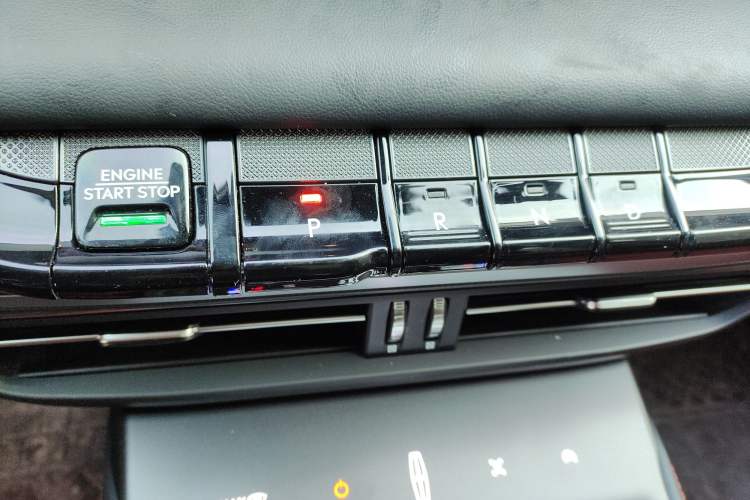 Used Lincoln Z 2022 iXiang Luxury Edition