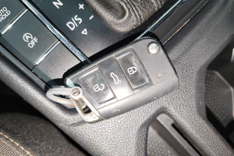 Used Volkswagen Lavida 2022 1.5L Automatic Vision Edition