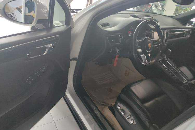 Used Porsche Macan 2014 Macan S 3.0T
