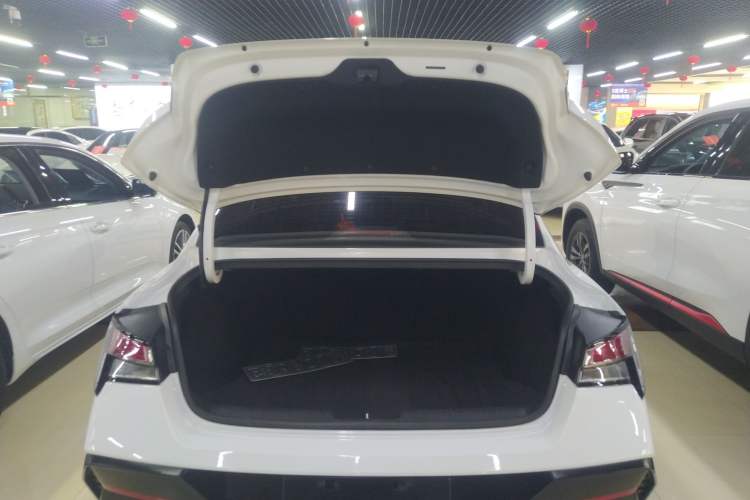 Used Hyundai Elantra 2023 1.5L CVT GLX Elite Edition
