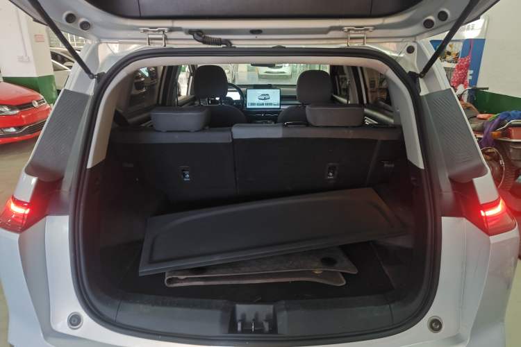 Used AION Y 2023 Younger
